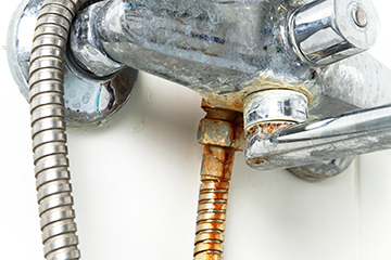 The,Faucet,,Mixer,And,Hose,In,The,Bathroom,Are,Rusty, - Billy The Sunshine Plumber